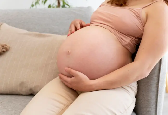 Mẹ Bầu Bị Ngứa Toàn Thân: Nguyên Nhân & Cách Giảm Ngứa Hiệu Quả