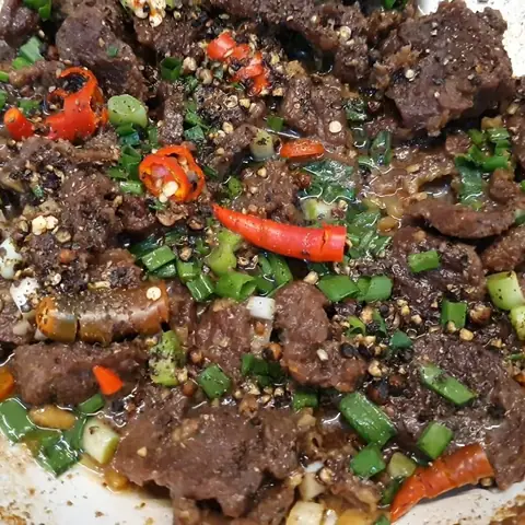 Cách Làm Thịt Trâu Kho Rim Ngọt Mềm Chuẩn Vị Miền Trung