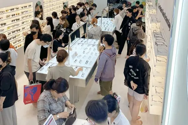 Top 3 Cửa Hàng Kính Mắt Uy Tín Nhất Tại Hà Nội