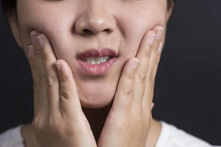 Dị Ứng Sưng Phù Mặt: Nguyên Nhân, Triệu Chứng Và Cách Khắc Phục Toàn Diện