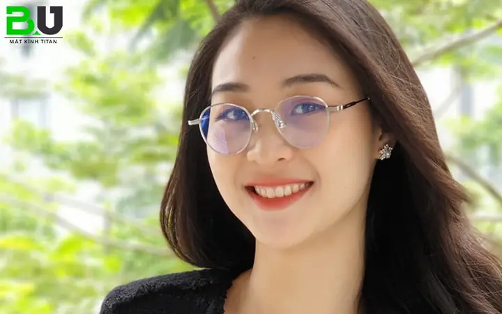 Gãy Gọng Kính Điềm Gì? Phân Tích Ý Nghĩa Và Cách Xử Lý