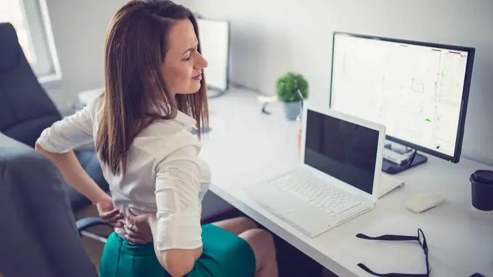 Các Giải Pháp Cho Người Ngồi Máy Tính Nhiều: Đánh Giá Toàn Diện