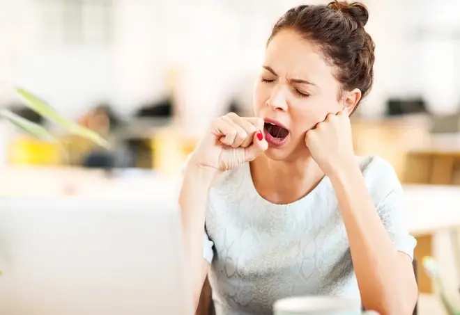 Tại Sao Hay Buồn Ngủ Vào Chiều Tối Và Cách Khắc Phục