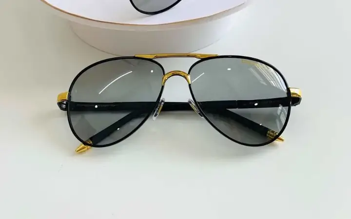Kính Porsche Design P8503 Chính Hãng Giá Bao Nhiều