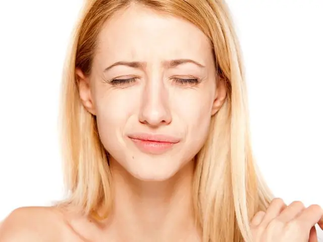 Má Phải Giật Cơ Điềm Gì? Phân Tích Nguyên Nhân Và Hàm Ý Sức Khỏe