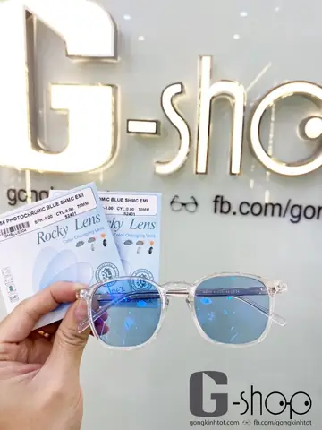 Đánh Giá Mắt Kính Cận Màu Xanh: Tự Động Đổi Màu Và Bảo Vệ Mắt Tối Ưu