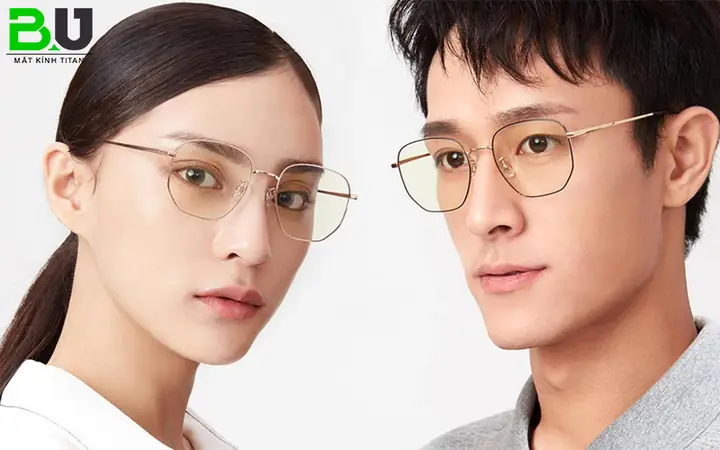 Mắt Kính Đa Tròng Nhật Bản Là Gì? Tổng Quan Đặc Điểm Và Ưu Điểm