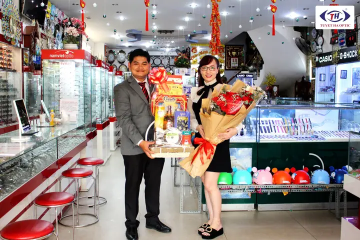 Top 5 Mẫu Mắt Kính Thùy Nhung Bán Chạy Nhất Tại Biên Hòa