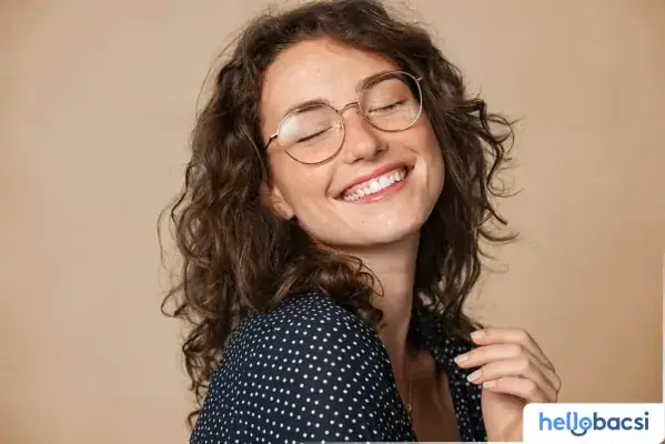 Kính Cận Là Thấu Kính Gì? Giải Đáp Chi Tiết Từ Chuyên Gia