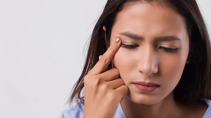Mắt Trai Giật Hên Hay Xui O Nam Gioi
