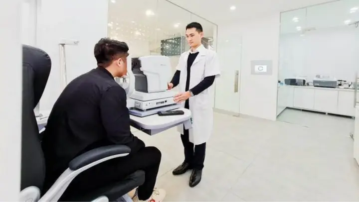 Top 5 Mẫu Gọng Kính Hot Nhất Hiện Nay Cho Giới Trẻ
