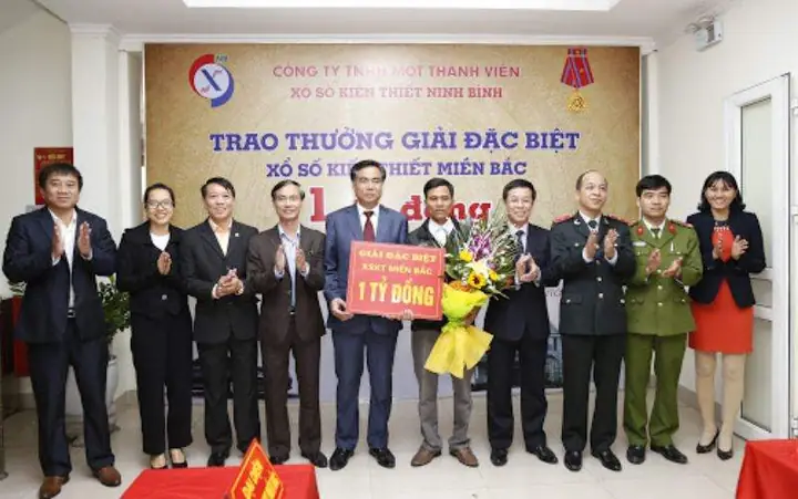 Nằm Mơ Thấy Người Khác Trúng Số: Giải Mã Ý Nghĩa Và Lời Khuyên