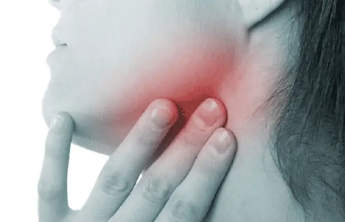 Đau Sưng Dưới Mang Tai: Nguyên Nhân, Triệu Chứng Và Cách Xử Lý Hiệu Quả