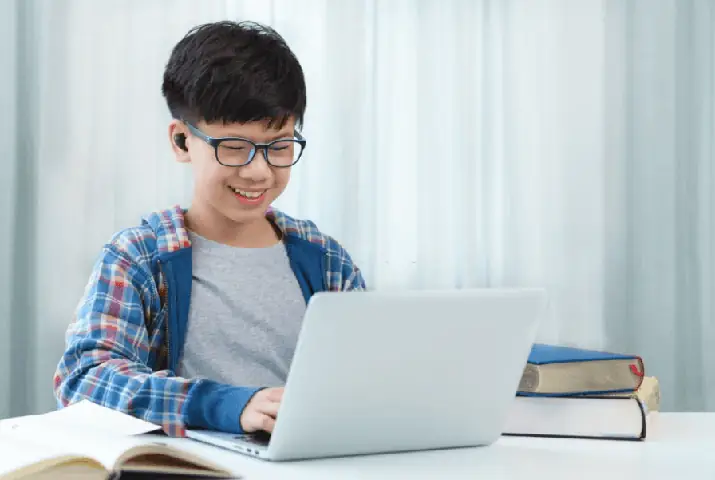 Tật Khúc Xạ Là Gì? Tổng Từ A Đến Z Về Nguyên Nhân, Triệu Chứng & Cách Khắc Phục
