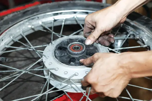 Xe Má Đi Bị Giật Giật: Nguyên Nhân Và Cách Khắc Phục Chi Tiết