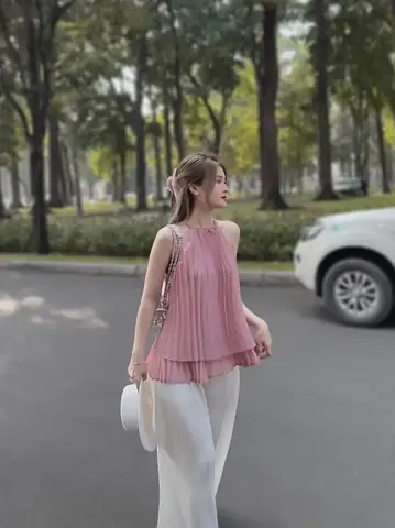 Các Kiểu Áo Yếm Cách Điệu