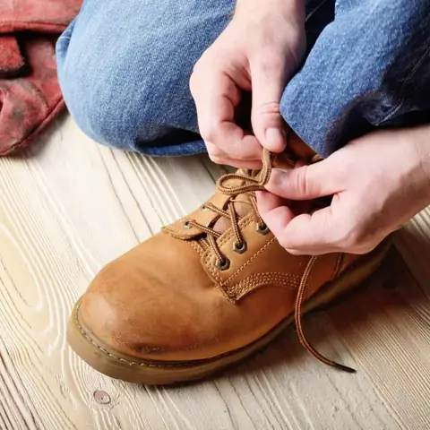 Cách Buộc Dây Giày 4 Lỗ Ngang