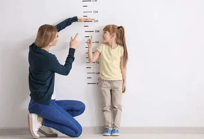 Cách Đo Chiều Cao Chuẩn: Bí Quyết Theo Dõi Tăng Trưởng Chính Xác Từ Who