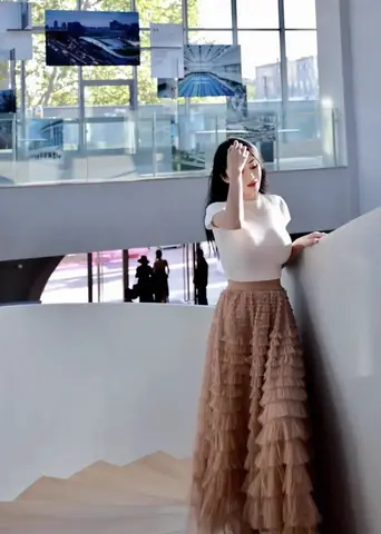 Chân Váy Voan Xếp Tầng