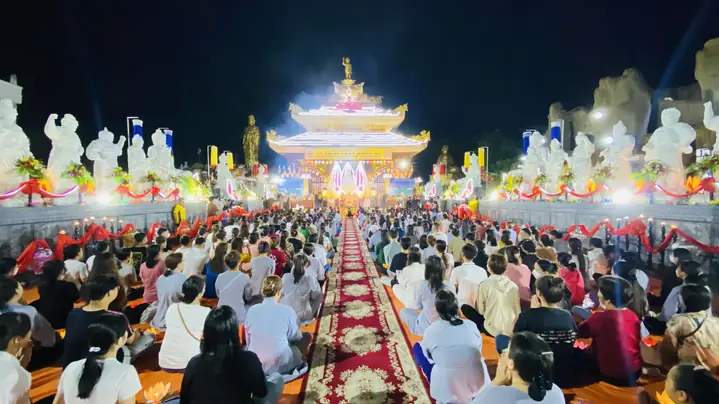 Chùa Hương Sơn Sóc Trăng: Tổng Quan Về Lịch Sử, Kiến Trúc Và Các Sự Kiện