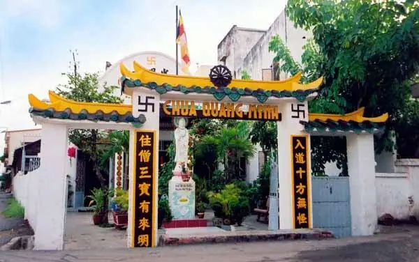 Chùa Quang Minh Quận 7