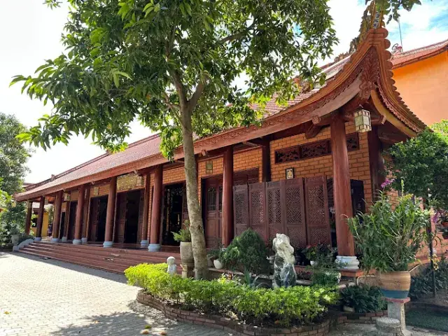 Chùa Thiên Quang Bình Dương