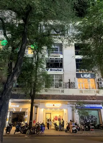 Chung Cư Lý Tự Trọng Shop