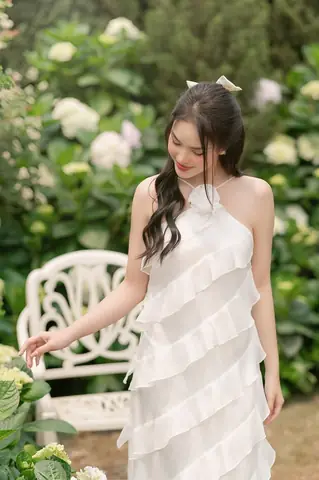 Đầm Cổ Yếm Đẹp Nhất Hiện Nay