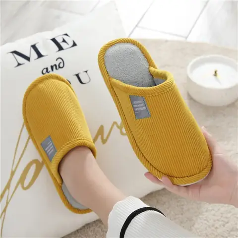 Đánh Giá Chi Tiết Dép Bông Đi Trong Nhà: Từ Chất Liệu Đến Trải Nghiệm Thực Tế
