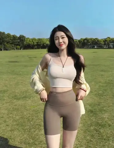 Gái Đẹp Mặc Đồ Bó Sát