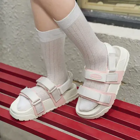 Giày Sandal Nữ Đi Học Cấp 2