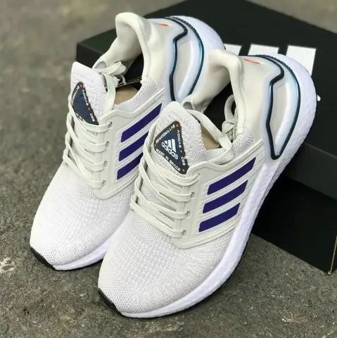 Giày Thể Thao Adidas Mới Nhất