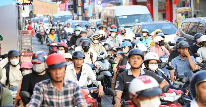 Đường Lê Văn Việt Tp Thủ Đức: Nguyên Nhân Ùn Tắc & Giải Pháp Cân Nhắc