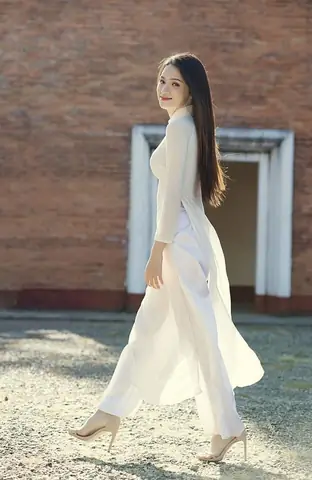 Mặc Áo Dài Đi Giày Gì