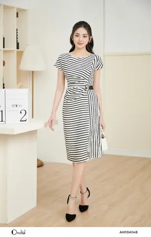 Mẫu Áo Đầm Kẻ Sọc