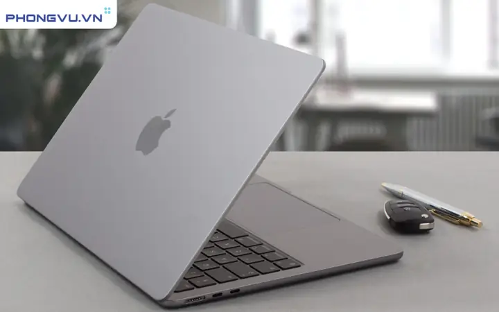 Màu Bạc Và Màu Xám