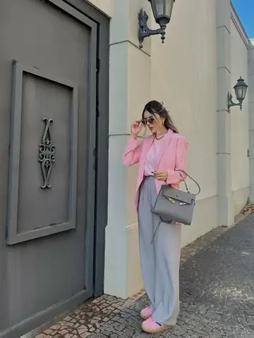 Mau Hong Phoi Mau Gi Dep