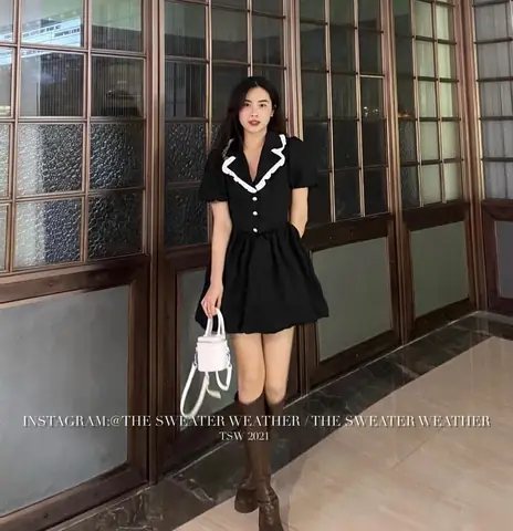 Mẫu Váy Đen Pha Trắng