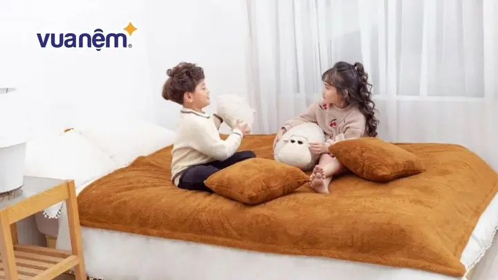 Chọn Chăn Lông Cừu Cho Bé: Hướng Dẫn Chi Tiết Từ A Đến Z