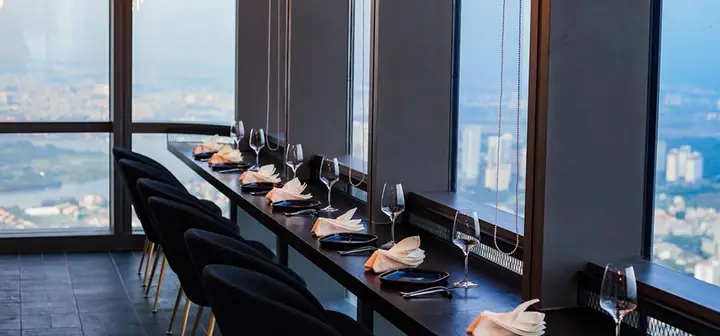 Nhà Hàng Trong Landmark 81: Đánh Giá Chi Tiết 5 Địa Điểm Ăn Uống Đáng Thử Nhất Nhà Hàng Trong Landmark 81: Đánh Giá Chi Tiết 5 Địa Điểm Ăn Uống Đáng Thử Nhất