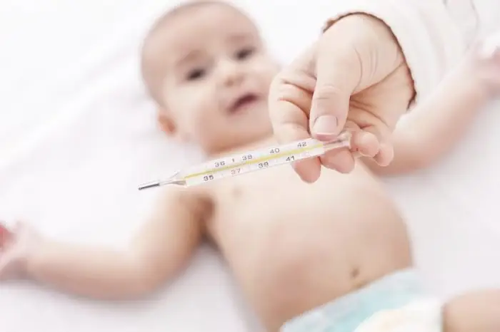 Nhiệt Độ Trẻ Sơ Sinh: Bình Thường Là Bao Nhiêu & Cách Đo Chuẩn