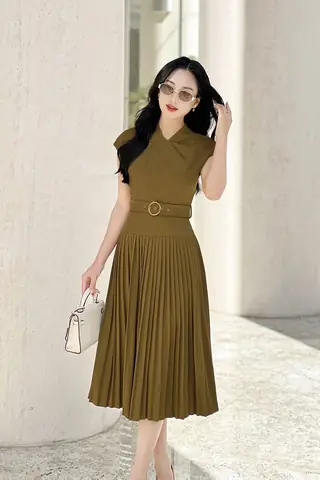 Những Mẫu Đầm Xếp Ly Đẹp