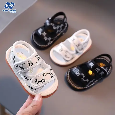 Sandal Tập Đi Cho Bé