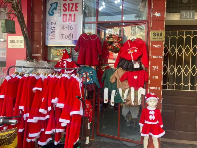 Shop Bán Quần Áo Tuổi 15