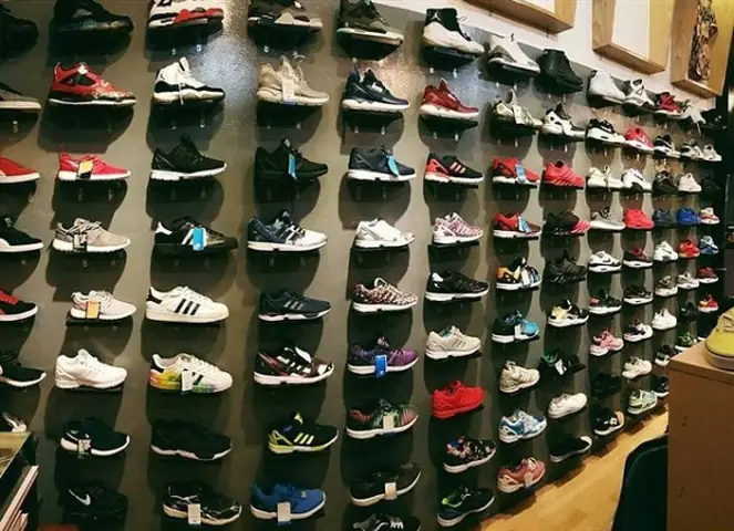 Đánh Giá Top 9 Shop Giày Chính Hãng Tphcm Uy Tín Nhất 2026