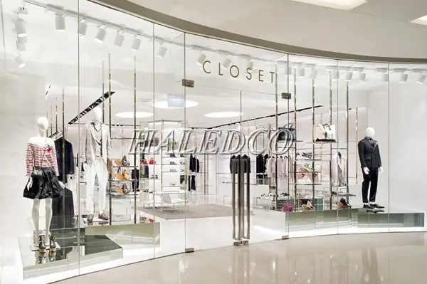Đèn Shop Quần Áo: Top 10 Mẫu Được Ưa Chuộng Nhất & Hướng Dẫn Chọn Đúng