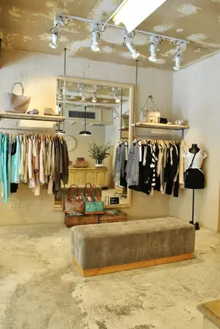 Shop Quần Áo Nữ Ở Nha Trang