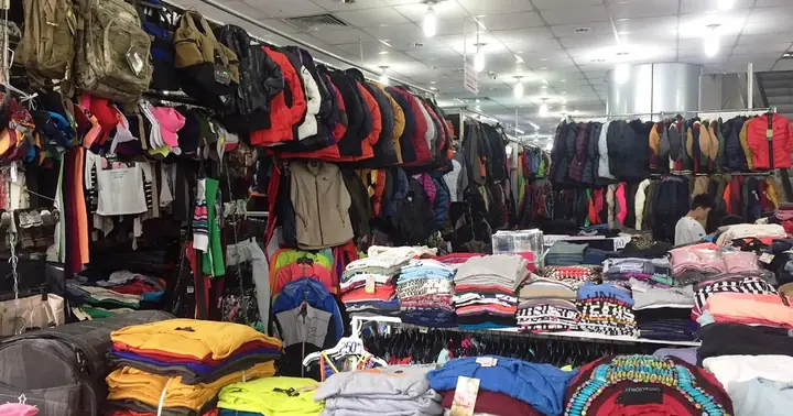 Shop Quần Áo Ấm Sài Gòn: Đánh Giá Chi Tiết Các Địa Điểm Mua Sắm