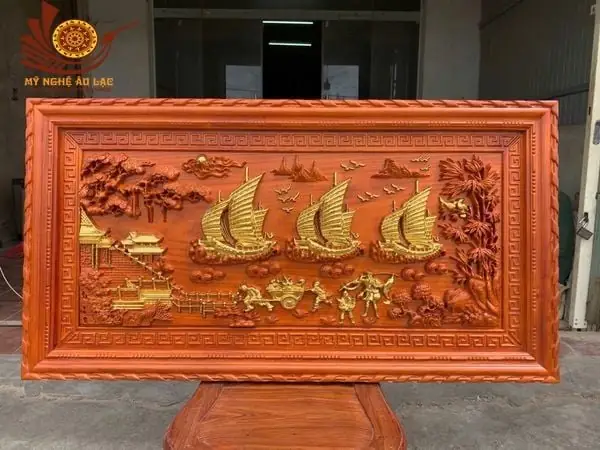 Tranh Gỗ Thuận Buồm Xuôi Gió Hợp Với Tuổi Nào