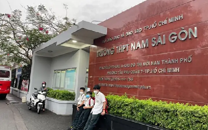 Truong Nam Sai Gon Q7